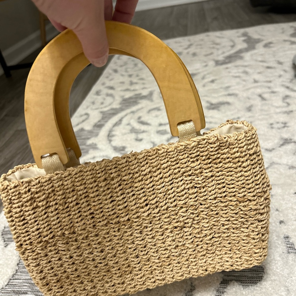 Tan Woven Handbag with Wooden Handle